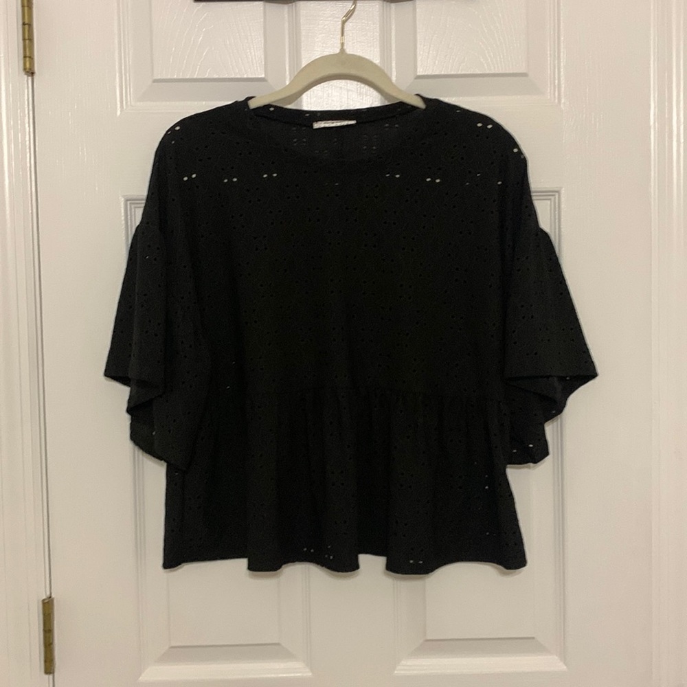 Black cropped peplum top